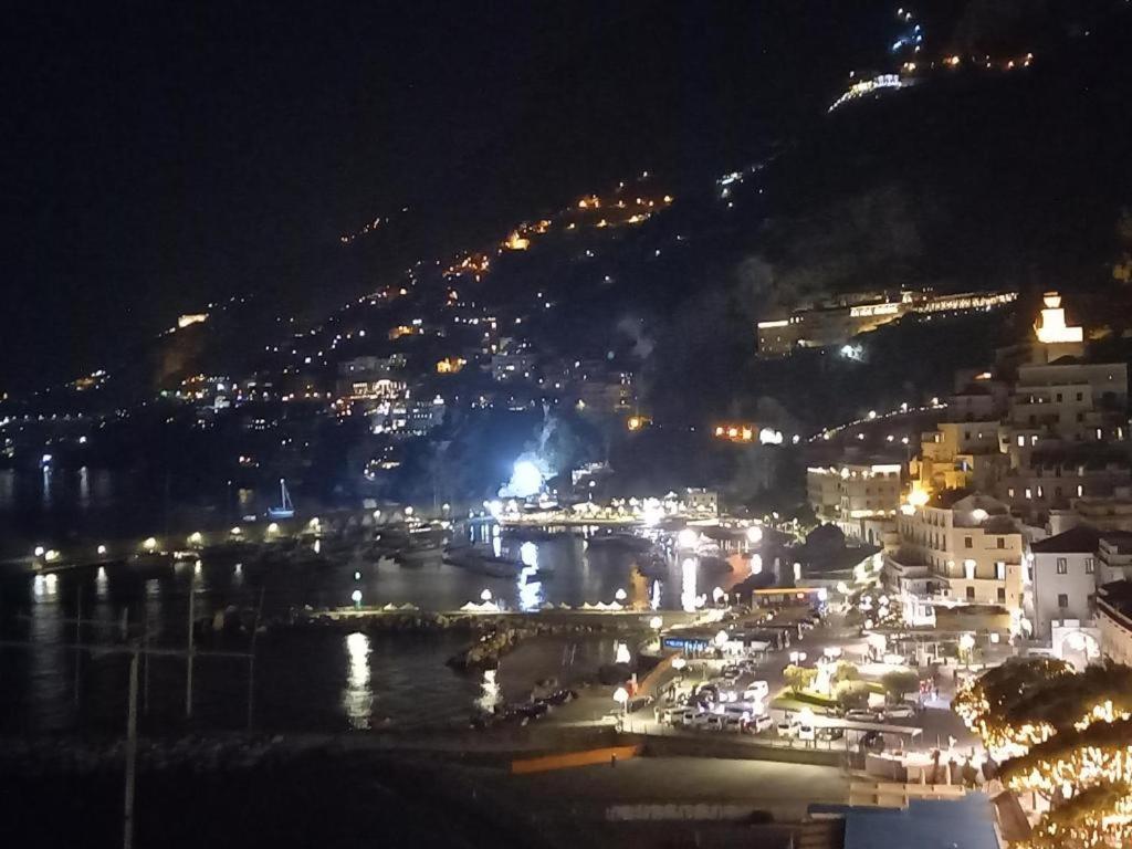 Appartamenti Amalfi Vista Mare Εξωτερικό φωτογραφία